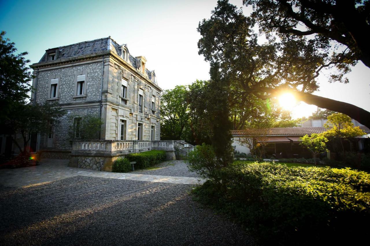 Villeneuve-lès-Avignon Logis Hotel - Restaurant Residence Les Cedres מראה חיצוני תמונה
