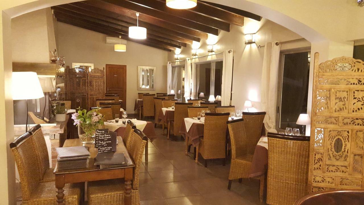Villeneuve-lès-Avignon Logis Hotel - Restaurant Residence Les Cedres מראה חיצוני תמונה